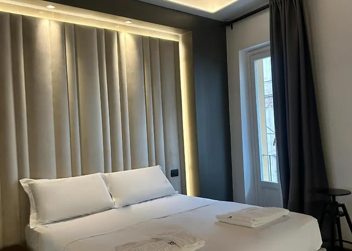 DaVinci Apartament Near Duomo